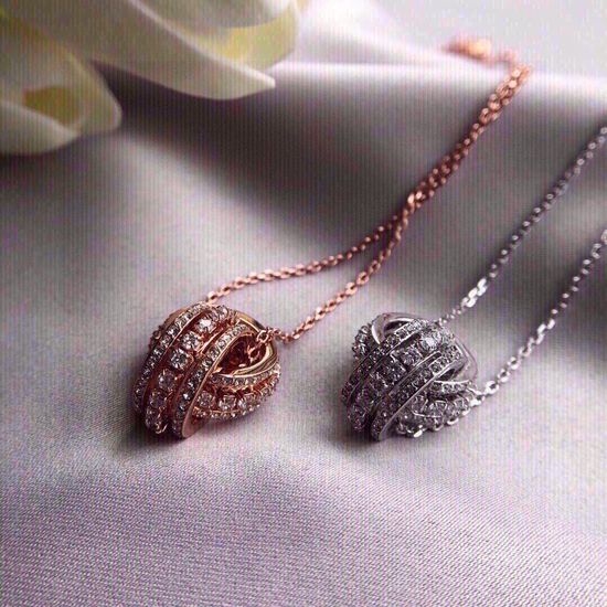 Swarovski Double Ring Sparkling Pendant Necklace