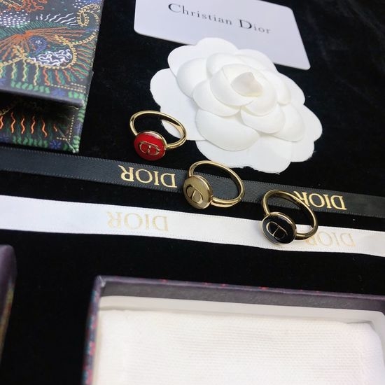 Christian Dior CD Vintage Enamel Chain Ring Elegant
