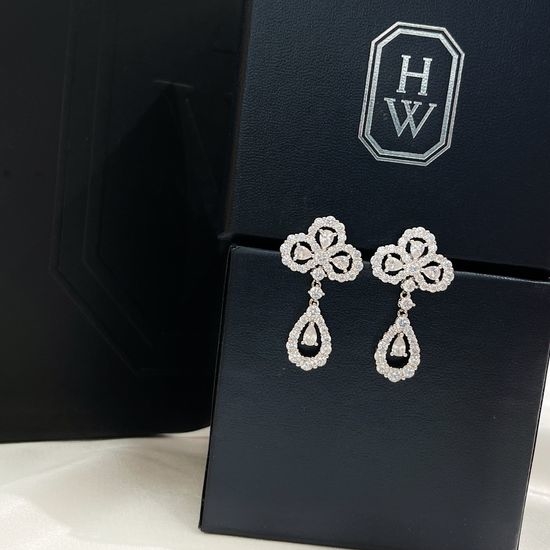Harry Winston Clover Rhinestone Tassel Stud Earrings
