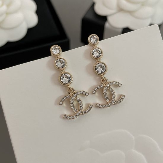 Chanel Matte Three Diamond Earrings Luxury Style