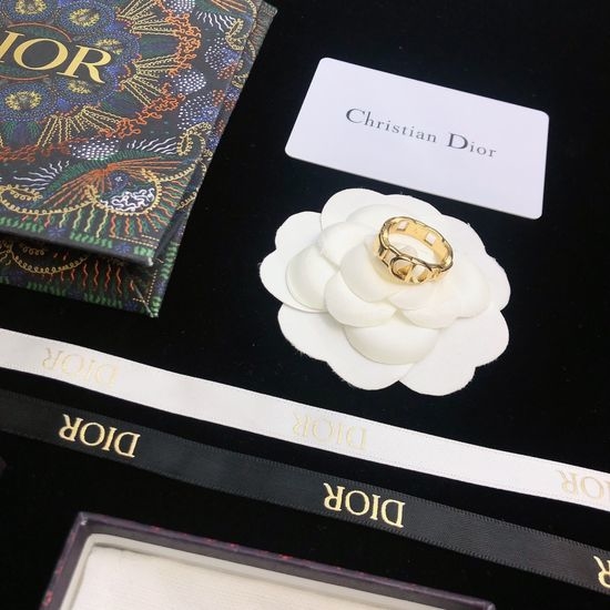 Christian Dior CD Stylish Minimalist Design Ring