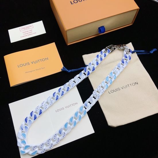 Louis Vuitton LV Engraved Metal Chain Adjustable Necklace