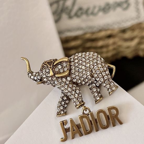 Christian Dior CD Elephant Shape Brooch Classic Style