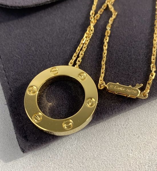 Cartier Classic Screw Design Pendant Necklace