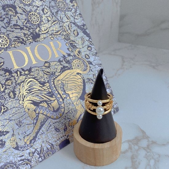 Christian Dior CD High End Craft Beautiful Ring