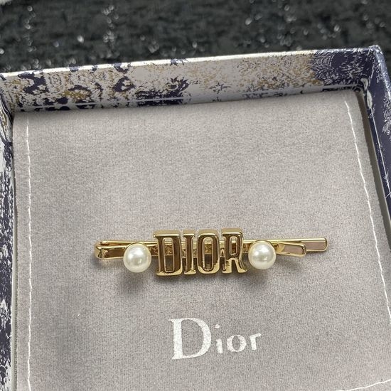Christian Dior CD Delicate Workmanship Fashion Hair Clips