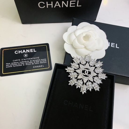 Chanel Snowflake Brooch with Natural Pearl