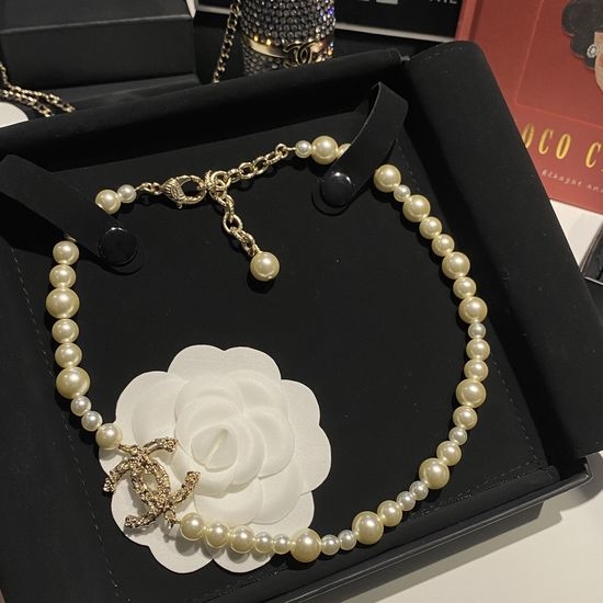 Chanel Camellia Hollow Jewelry Set