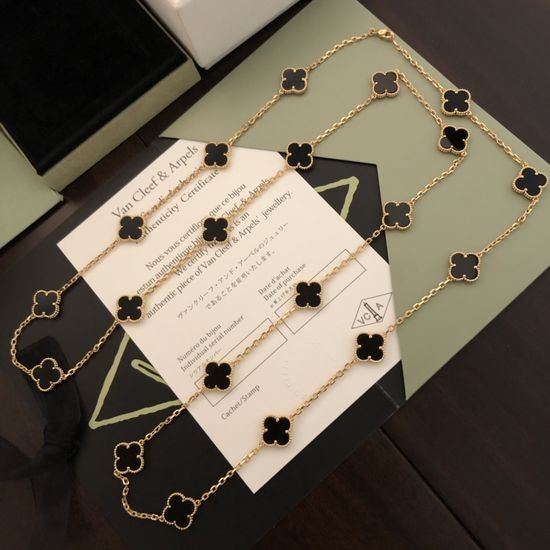 Van Cleef & Arpels VCA Onyx Long Sweater Chain Necklace