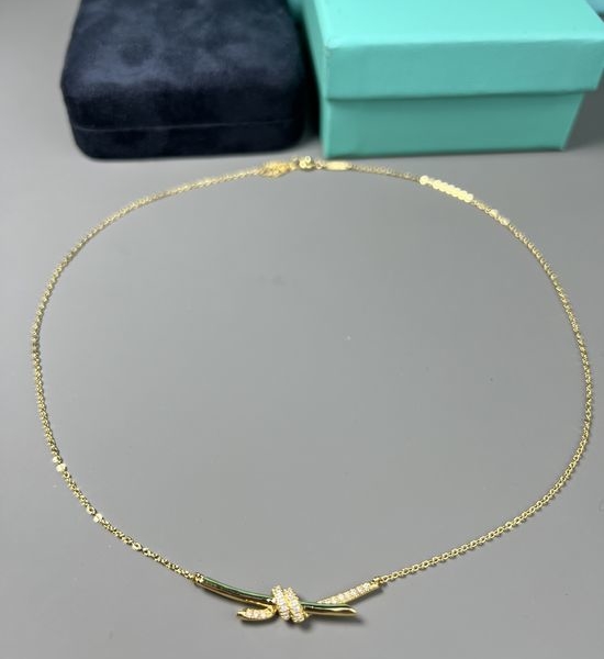Tiffany & Co. Diamond Knot Necklace in Gold