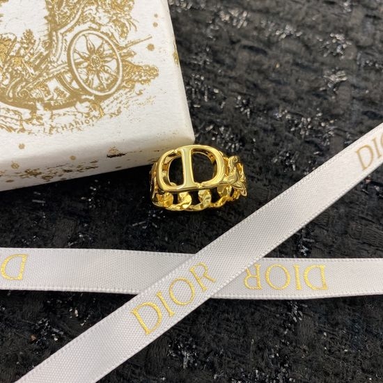 Christian Dior CD Classic Letter Logo Simple Ring