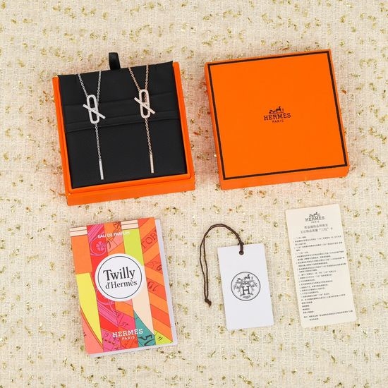Hermes Reversible Classic Simple Daily Necklace