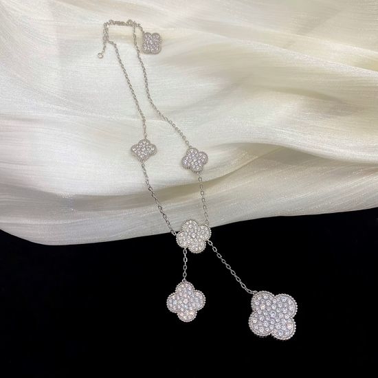 Van Cleef & Arpels VCA Glamorous Alhambra Diamond Four-Leaf Necklace