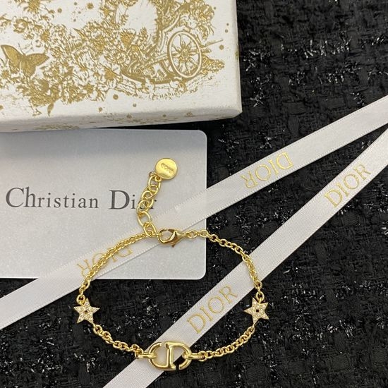 Christian Dior CD Delicate Premium Craft Bracelet Fine Workmanship