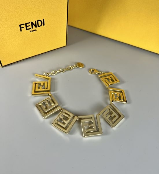 Fendi Stylish Creative Design Chain Bracelet