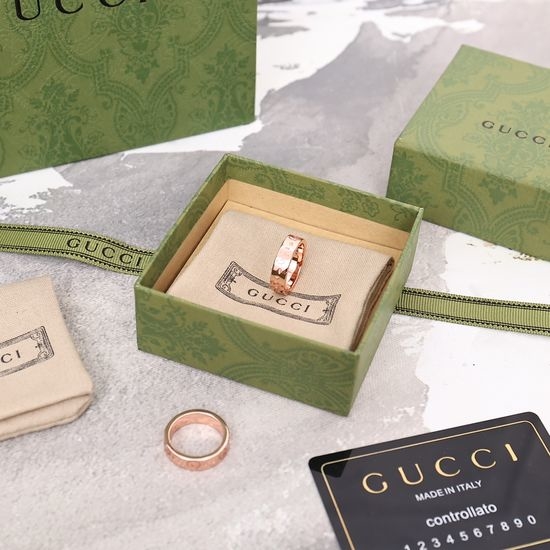 Gucci Interlocking Couple Ring Fashion Jewelry