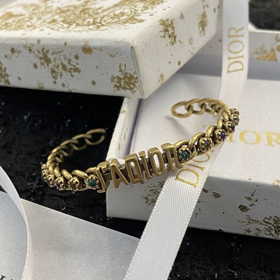 Christian Dior CD Graceful Textured Letter Design Bangle