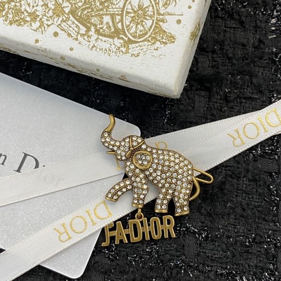 Christian Dior CD Elegant Elephant Design Hair Clip
