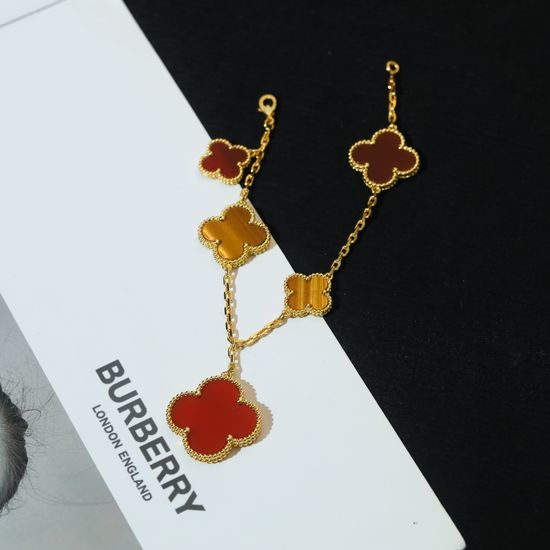 Van Cleef & Arpels VCA Red Agate Clover Bracelet
