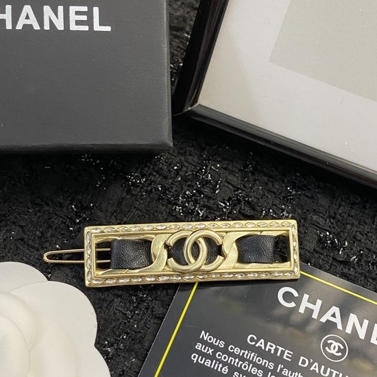 Chanel Fine Workmanship Hair Clip