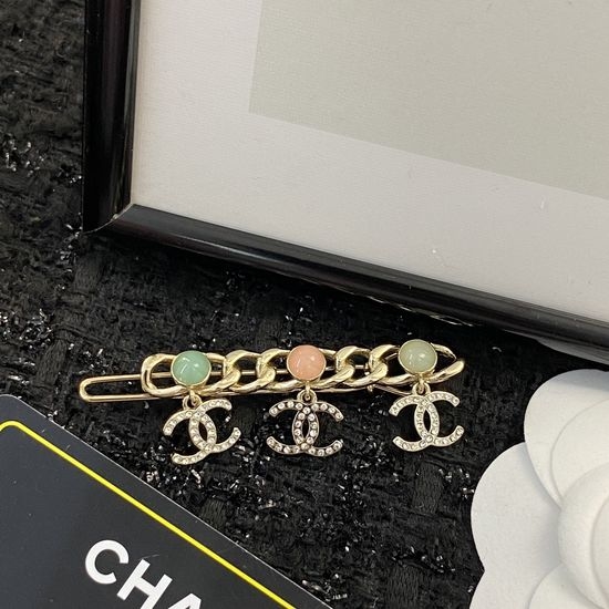 Chanel Classic Hair Clip Elegant Minimalist Style