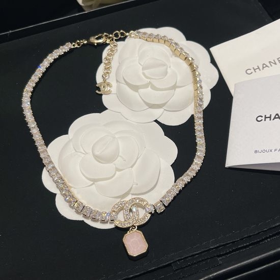 Chanel Pink Crystal Diamond Short Necklace