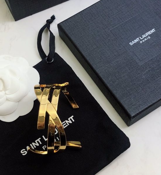Yves Saint Laurent YSL Classic Fashion 18K Gold Plated Bracelet