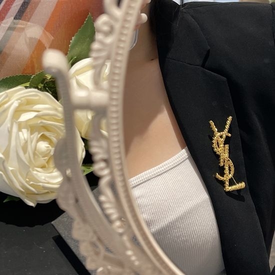 Yves Saint Laurent YSL Matte Gold Classic Brooch