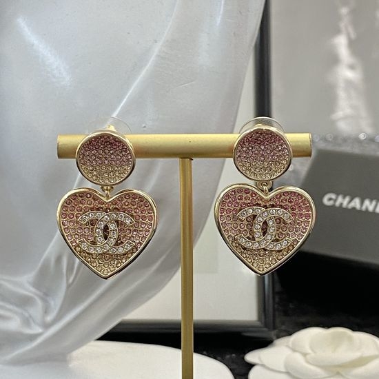 Chanel Pink Gradient Heart Earrings Delicate