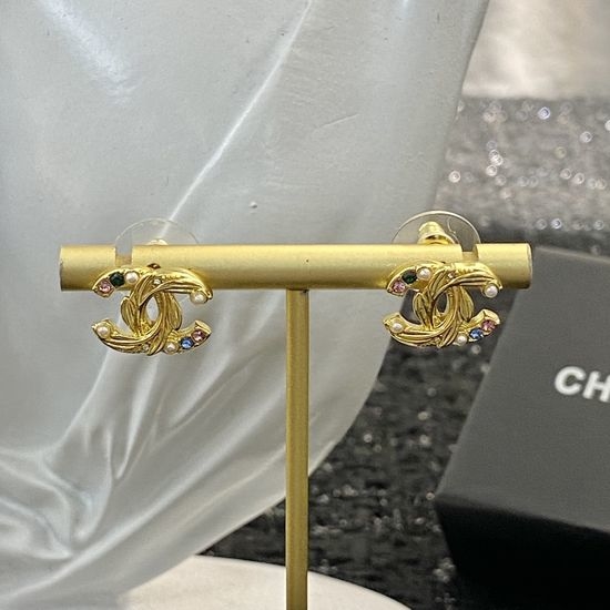 Chanel Vintage Gold Color Bead Earrings
