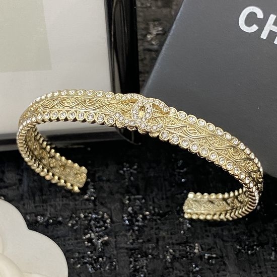 Chanel Vintage Embossed Quilted Diamond Bangle