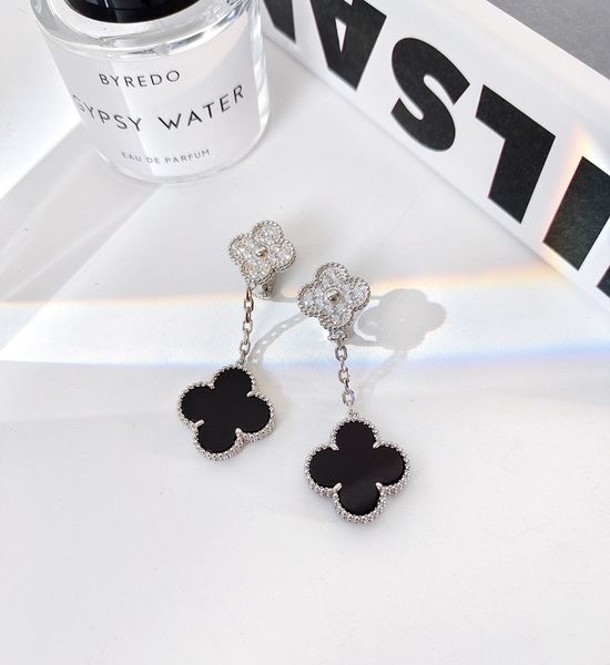 Van Cleef & Arpels VCA Four-Leaf Clover Double Flower Black Onyx Earrings