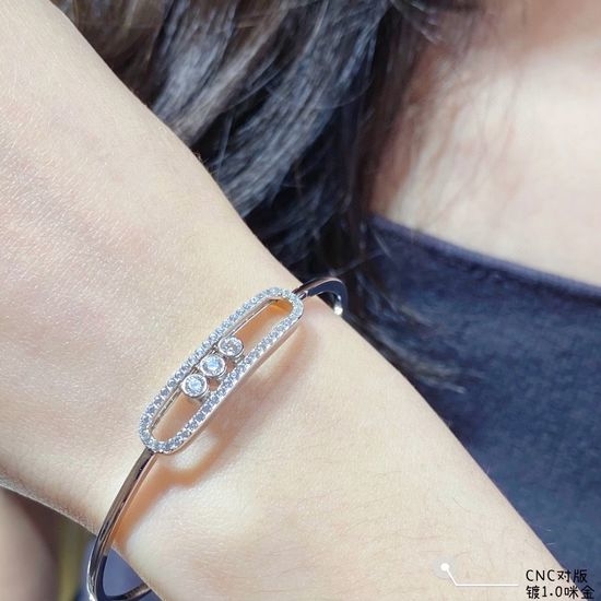 Messika Three Diamond Flexible Bangle