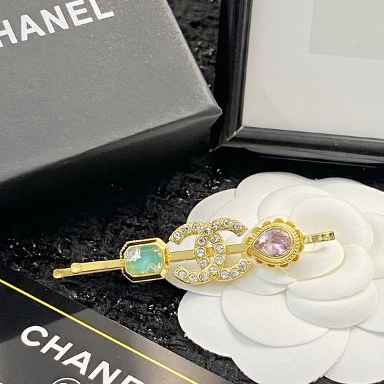 Chanel Teardrop Gemstone Vintage Hair Clip