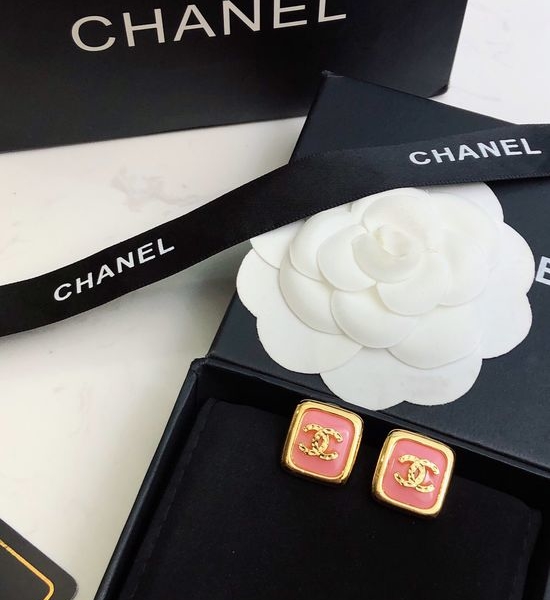 Chanel Heart Shape Pearl Decorated Stud Earrings