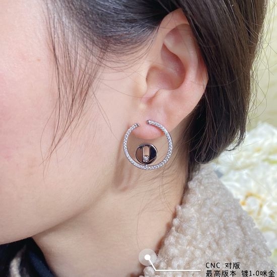 Messika Polished Round Moving Stud Earrings