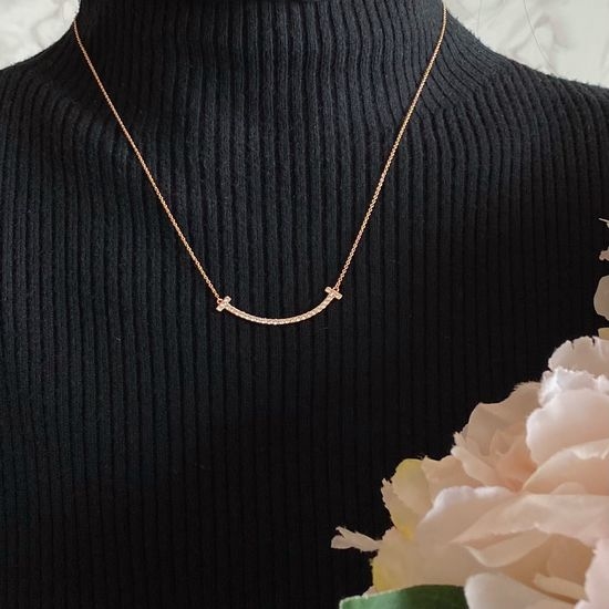 Tiffany & Co. Medium Diamond Smile Pendant Necklace