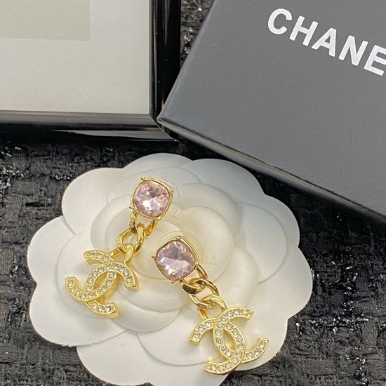 Chanel Pink Diamond Chain Decor Earrings