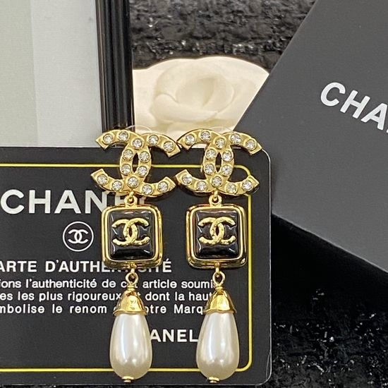 Chanel Vintage Black Gold Square Pearl Earrings