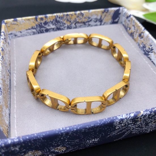 Christian Dior CD Delicate Letter Design Premium Bracelet