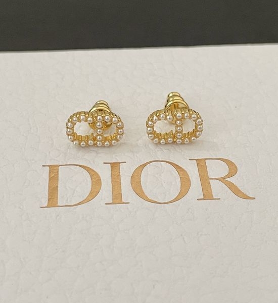 Christian Dior CD Elegant Pearl Decorated Earrings