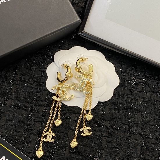 Chanel Double C Heart Tassel Earrings Elegant Style