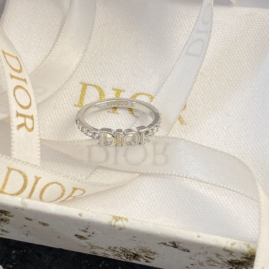 Christian Dior CD Minimalist Logo Engraved Ring