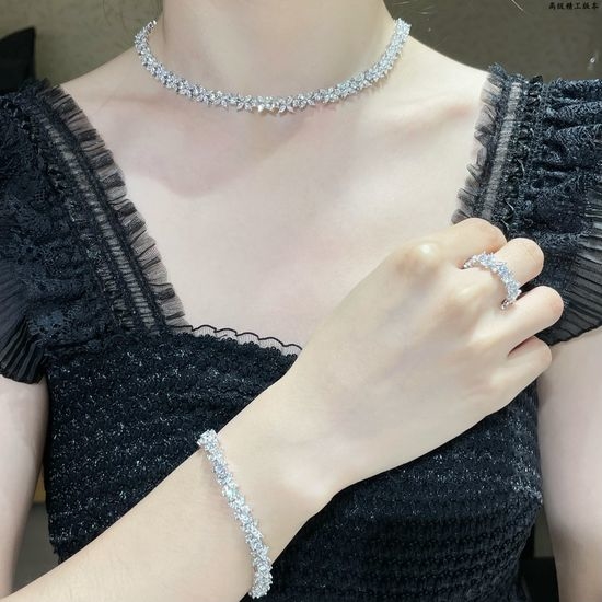 Tiffany & Co. Luxurious Diamond Marquise Necklace