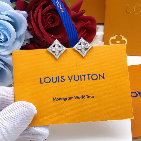 Louis Vuitton LV Diamond Inlaid Rhombus Stud Earrings
