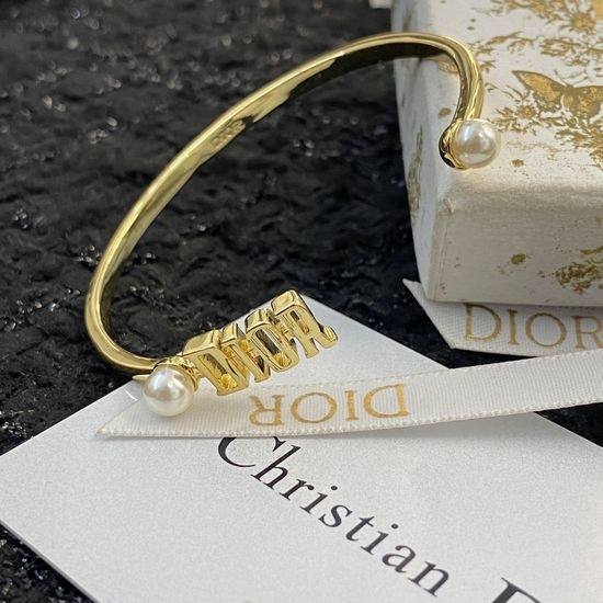 Christian Dior CD Feminine Elegant Delicate Bangle