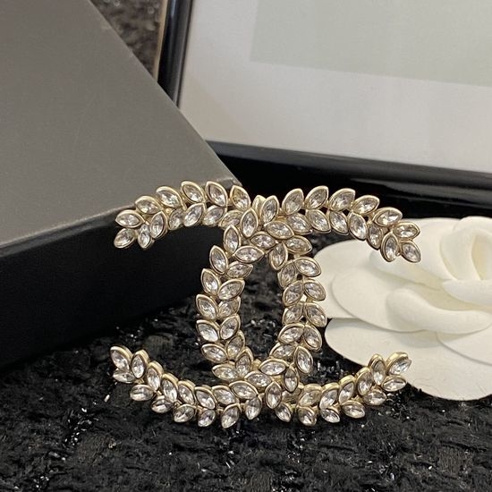 Chanel Light Gold Wheat Ear Brooch