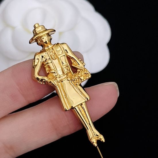 Chanel Vintage Style Classic Brooch