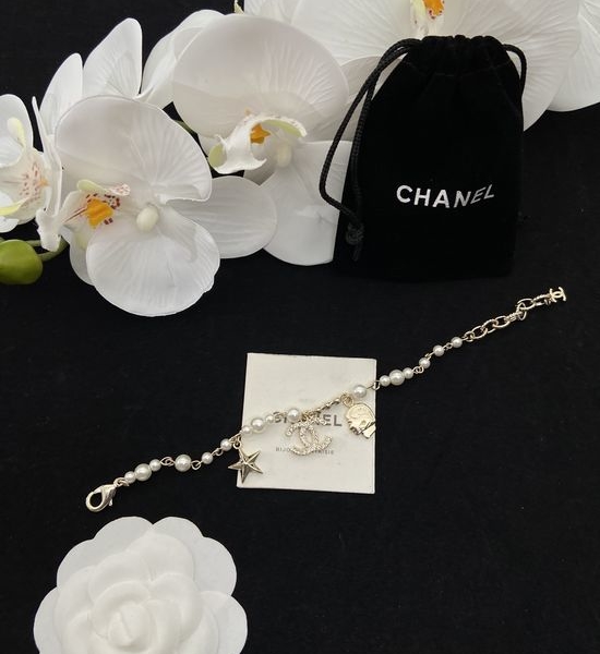 Chanel Star Pearl Charm Bracelet