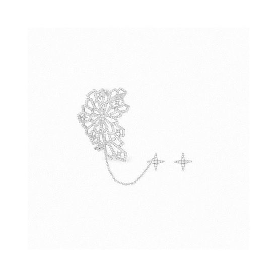 Apm monaco Asymmetric Hollow Ear Cuff Earrings